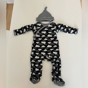 Skip Hop Onesie & Hat set